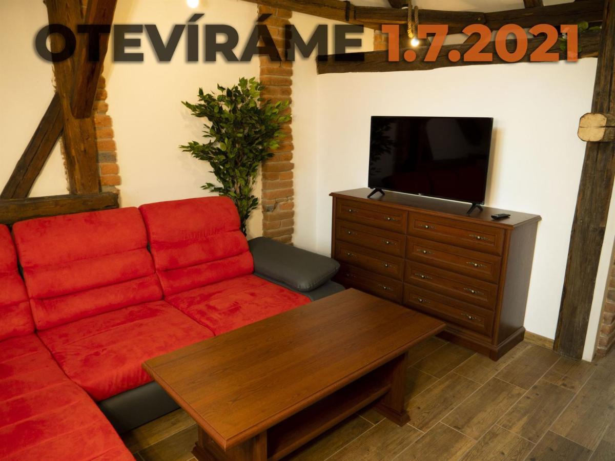 Apartmanovy Dum 13 Podkrovi 1 Apartment Sec
